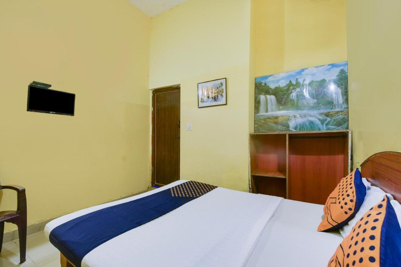 Spot On 74228 Galaxy Comforts Hotel Narasimharaja Puram Esterno foto
