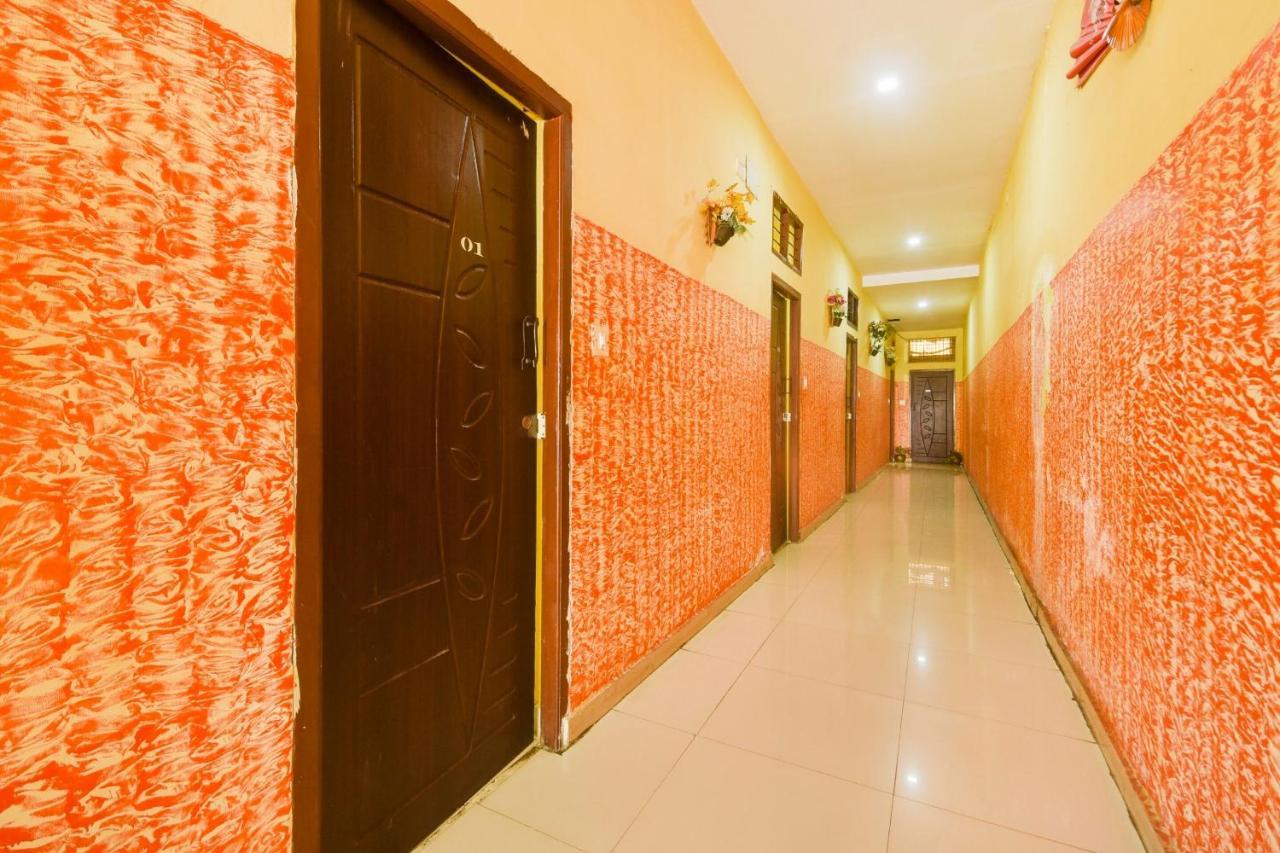 Spot On 74228 Galaxy Comforts Hotel Narasimharaja Puram Esterno foto