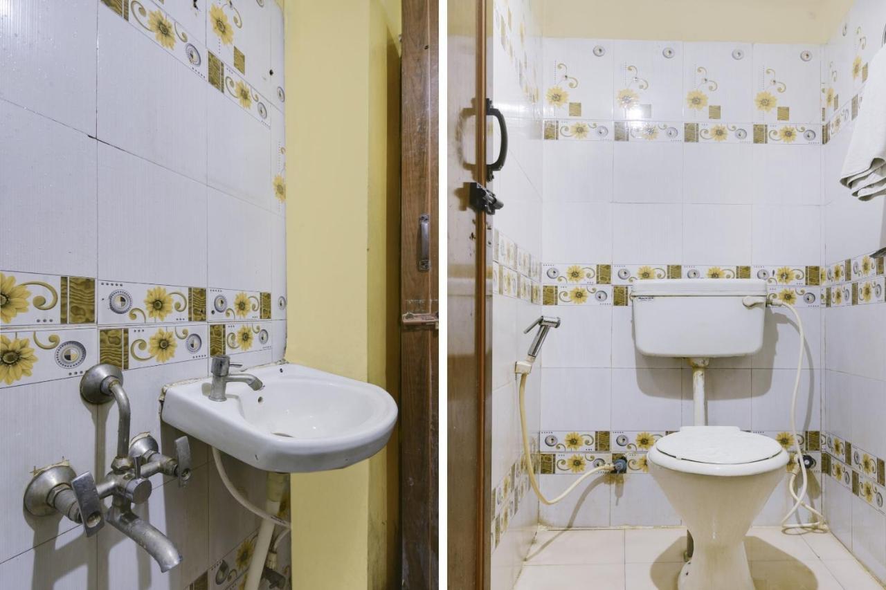 Spot On 74228 Galaxy Comforts Hotel Narasimharaja Puram Esterno foto